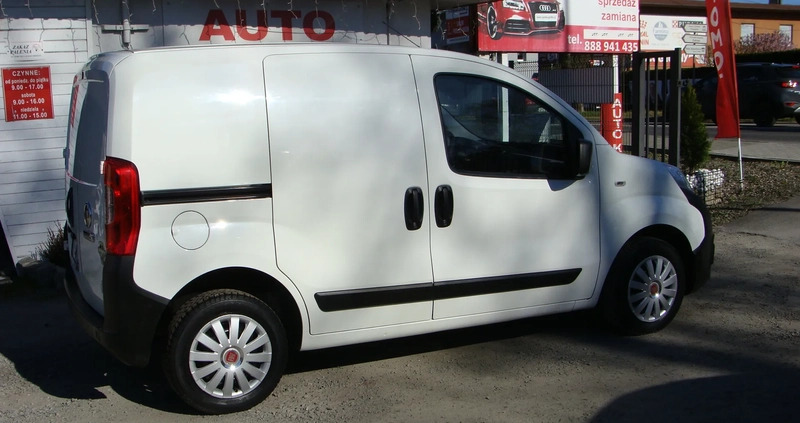 Fiat Fiorino cena 29520 przebieg: 161000, rok produkcji 2019 z Pszczyna małe 121